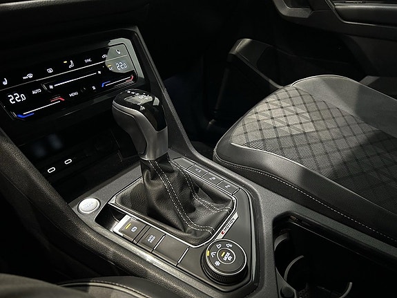 Volkswagen Tiguan Allspace 14 of 14