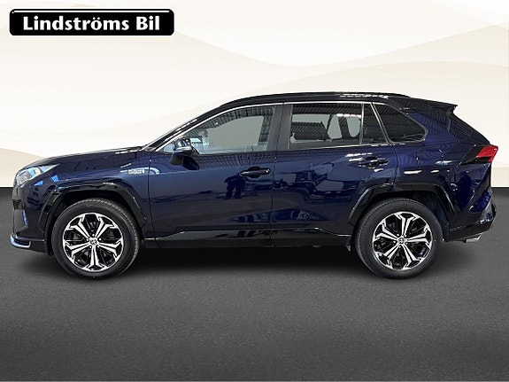Toyota RAV4 6 of 19