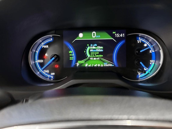 Toyota RAV4 17 of 19