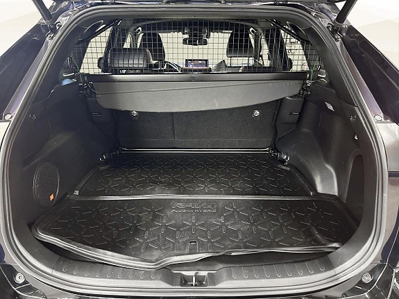 Toyota RAV4 13 of 19