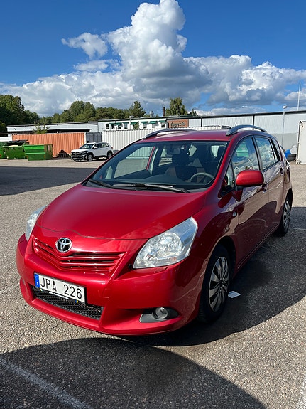 Toyota Verso 4 of 6