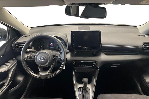 Toyota Yaris 10 of 21
