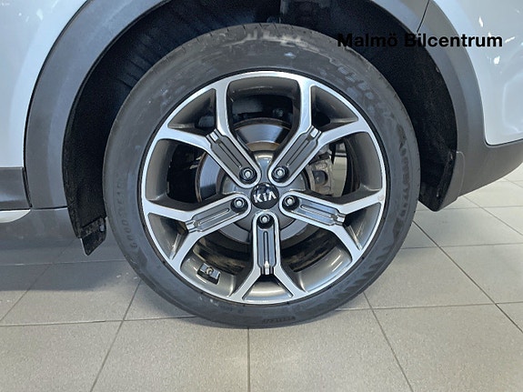 Kia XCeed 7 of 20