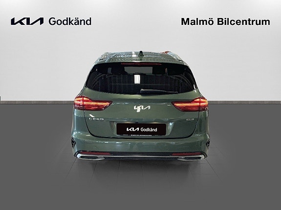 Kia Ceed 2 of 19