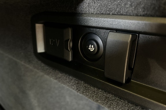 BMW i5 15 of 15