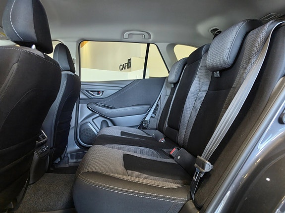 Subaru Outback 6 of 13