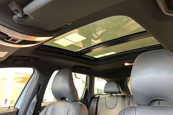 Volvo XC60 20 of 30
