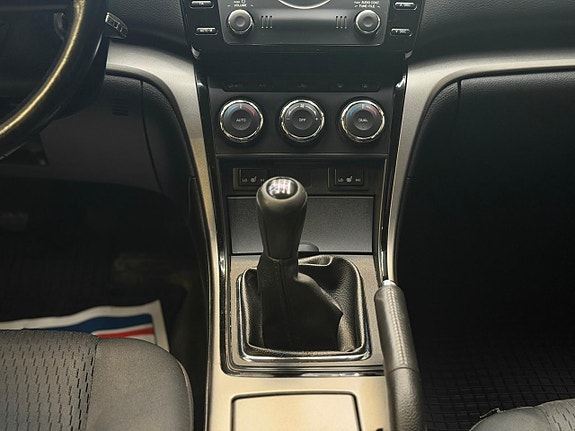 Mazda 6 12 of 23