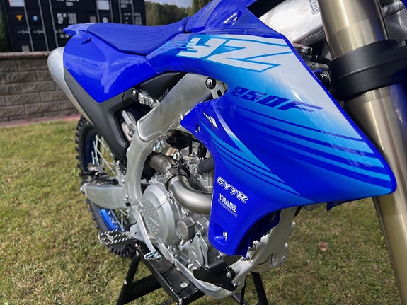 Yamaha YZ250F Finns i butik för omgående leverans 5 of 10