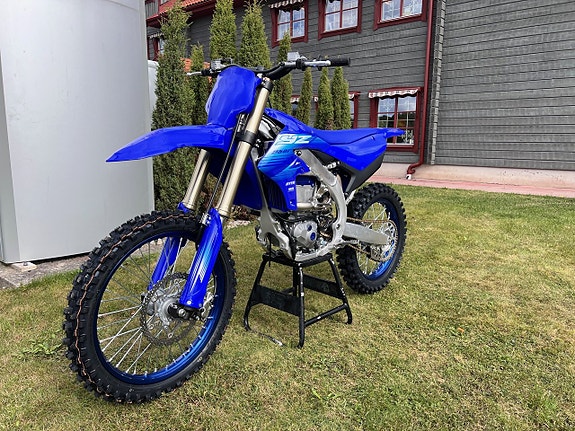 Yamaha YZ250F Finns i butik för omgående leverans 7 of 10