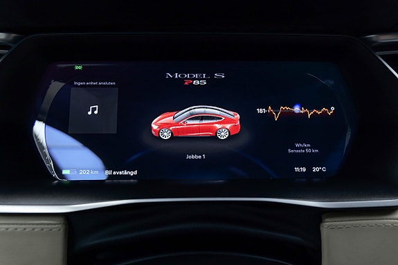 Tesla Model S 13 of 22