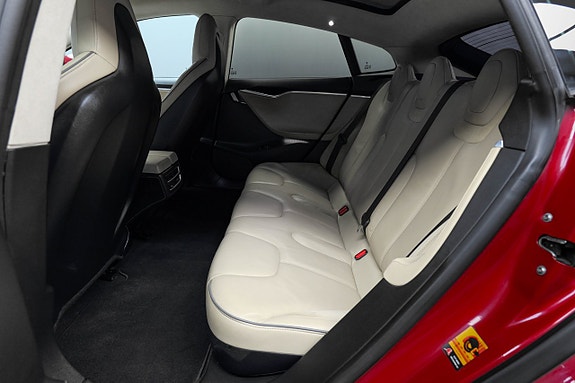 Tesla Model S 6 of 22