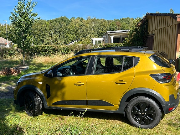 Dacia Sandero Stepway 3 of 9