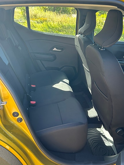 Dacia Sandero Stepway 6 of 9
