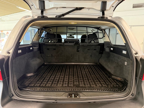 Volvo XC70 5 of 15