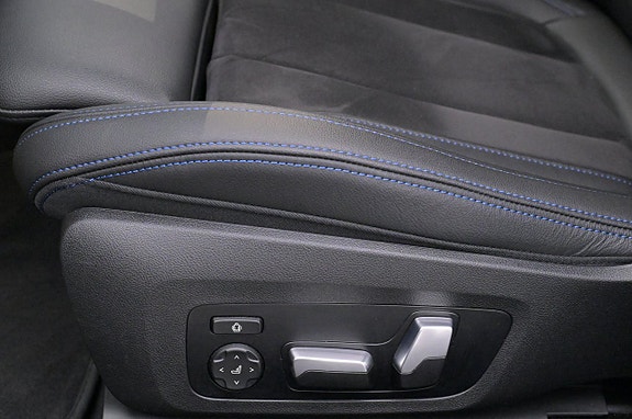 BMW i4 14 of 27