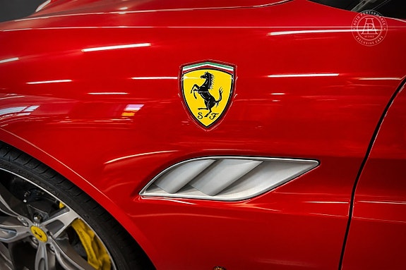 Ferrari California 30 7 of 11