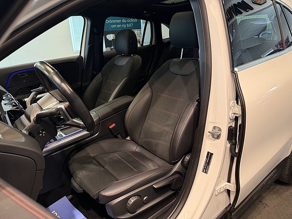 Mercedes-Benz GLA200 10 of 28