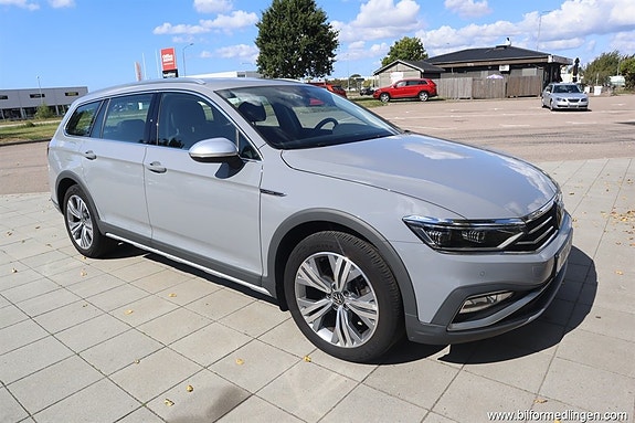 Volkswagen Passat 8 of 18