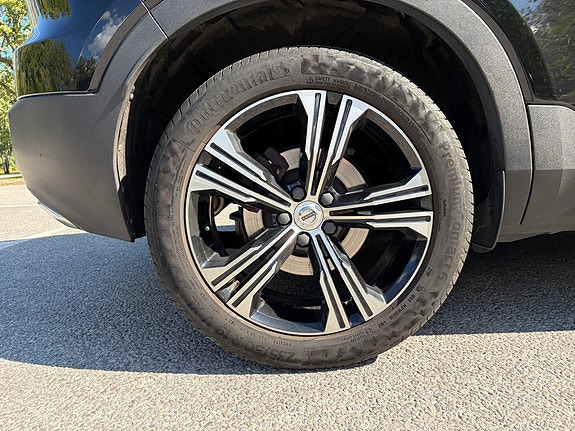 Volvo XC40 19 of 27