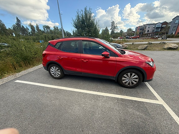 Seat Arona 5 of 13
