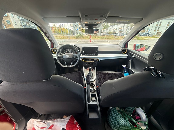 Seat Arona 6 of 13