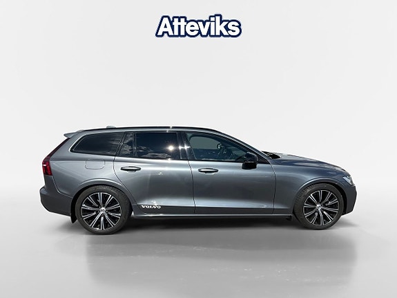 Volvo V60 2 of 14