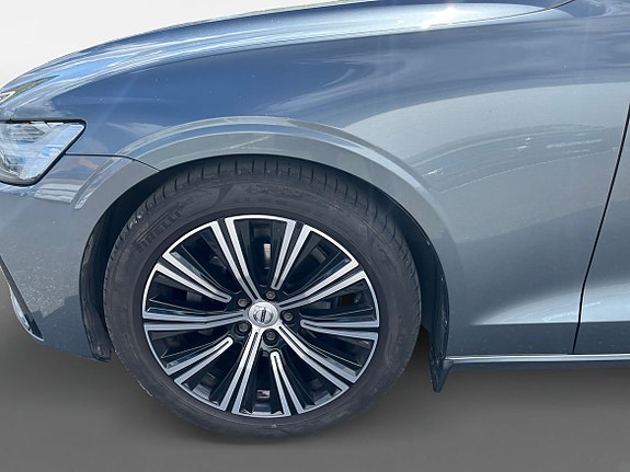 Volvo V60 14 of 14