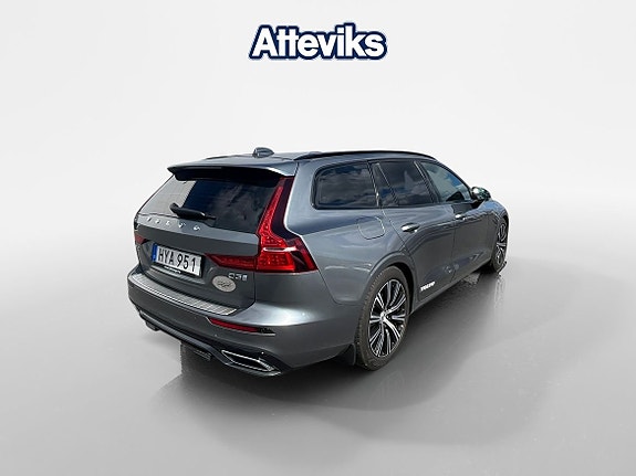 Volvo V60 3 of 14