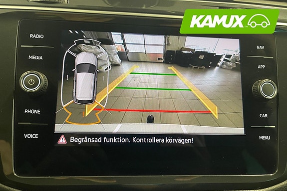 Volkswagen Tiguan 21 of 26
