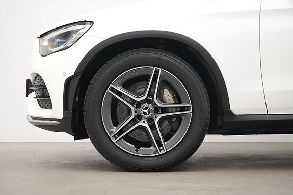 Mercedes-Benz GLC220 d 2 of 25