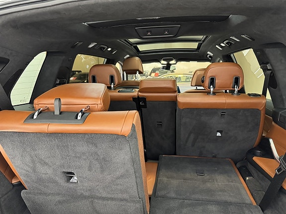 BMW X7 9 of 27