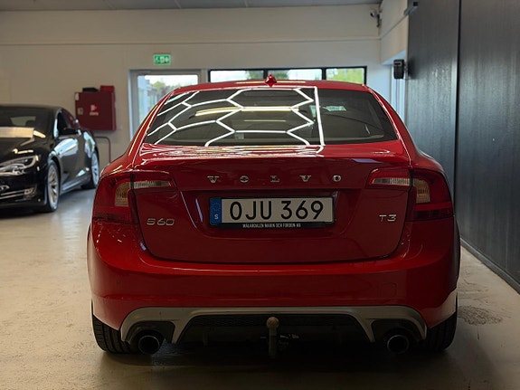 Volvo S60 22 of 23