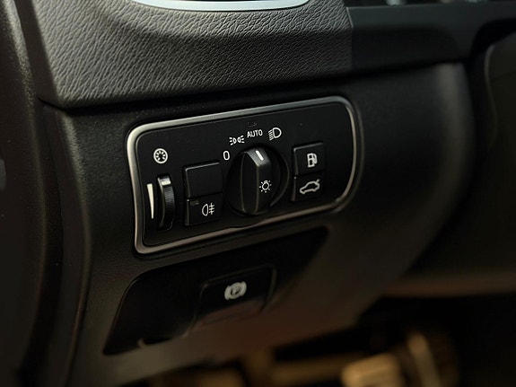 Volvo S60 16 of 23
