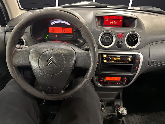Citroën c3 1.6 HDi FAP 25 of 27