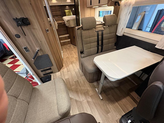 Kabe TRAVEL MASTER NOVUM NR750 Traq LGB Bakhjulsdriven 8 of 25