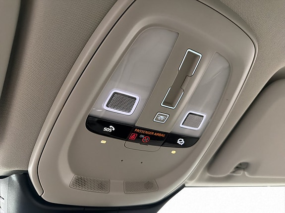 Volvo XC60 26 of 30