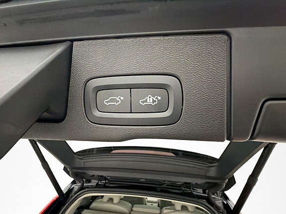 Volvo XC60 29 of 30