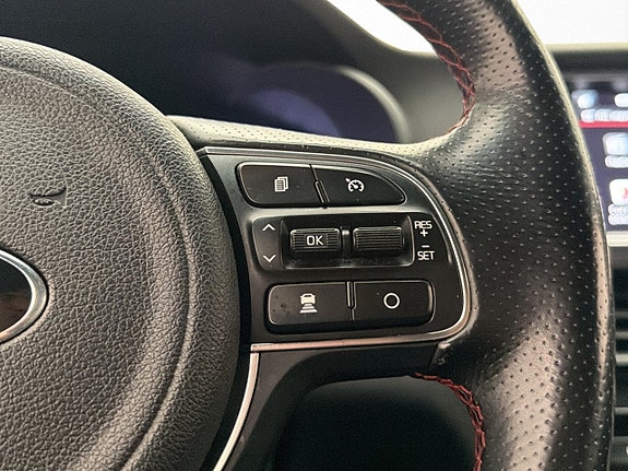 Kia Optima 25 of 30