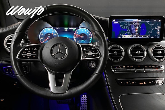Mercedes-Benz GLC300 e 20 of 22