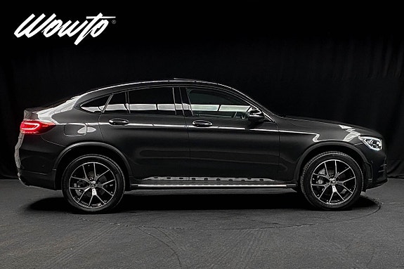 Mercedes-Benz GLC300 e 3 of 22
