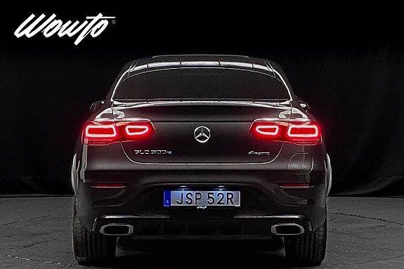 Mercedes-Benz GLC300 e 6 of 22