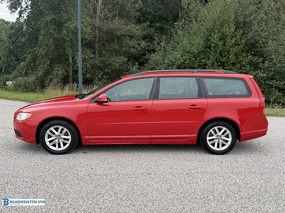 Volvo V70 4 of 18