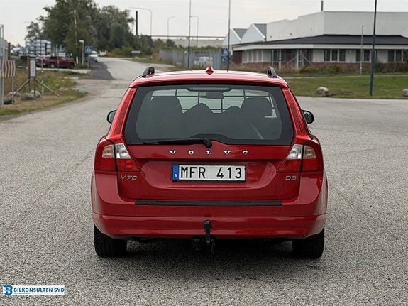 Volvo V70 13 of 18