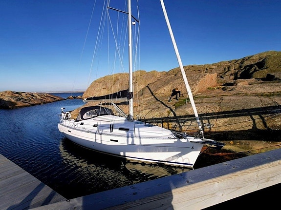 Beneteau Oceanis 331 Clipper 2-kabin 6 of 30