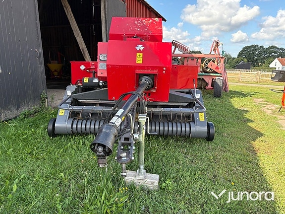 Fyrkantsbalpress Massey Ferguson MF 1840 9 of 30