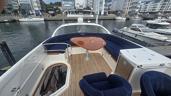 Nord West 420 Flybridge -07 IPS 600 "SÄNKT PRIS" 9 of 10