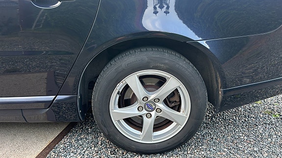 Volvo V70 16 of 22