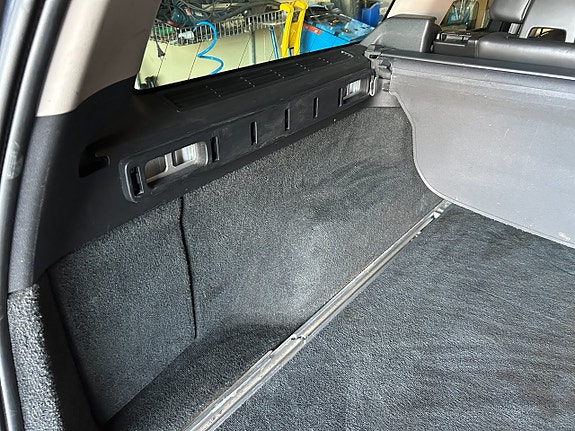 Volvo V70 13 of 22