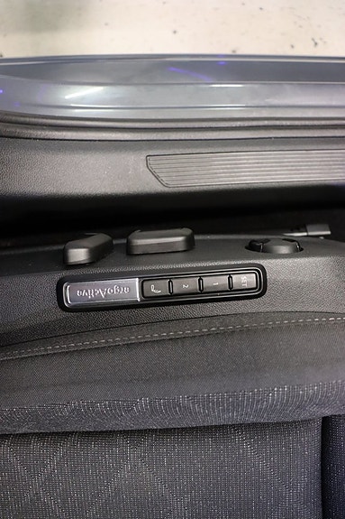 Volkswagen Golf I 26 of 27